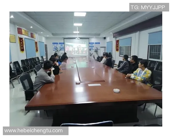 传承足球明星赛聚焦降级队伍重振雄风的奋斗之路 传承足球明星赛聚焦降级队伍重振雄风的奋斗之路