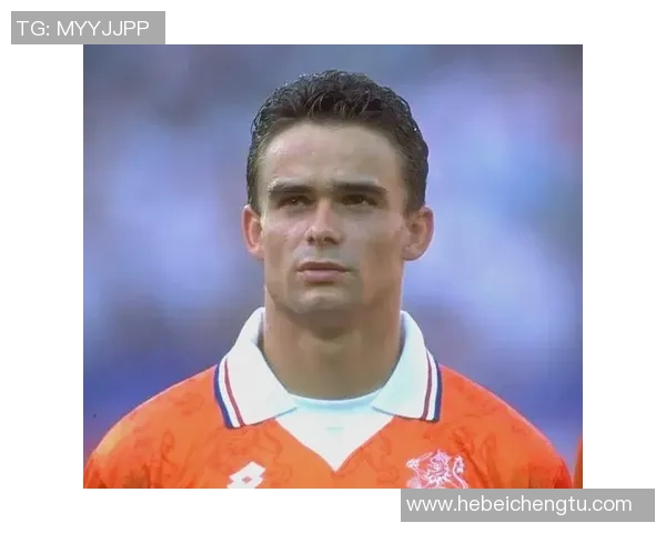 足球明星成名之路精彩进球集锦视频回顾与分析