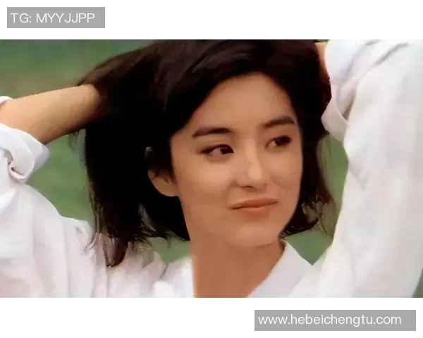 足球明星林青霞的精彩瞬间与美丽壁纸分享 足球明星林青霞的精彩瞬间与美丽壁纸分享